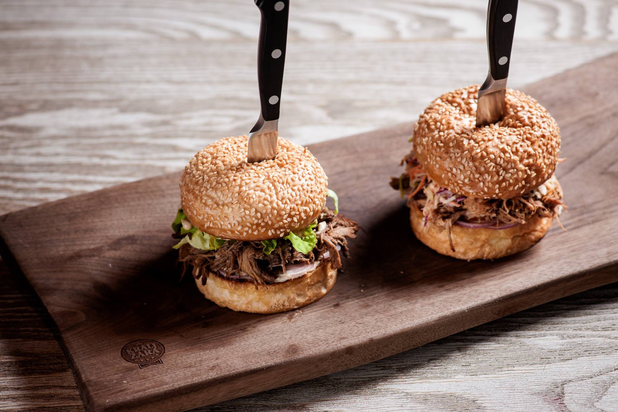 Pork-a-Madona Pulled Burger